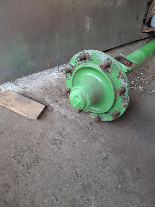 Oś tylna do przyczepy IFA