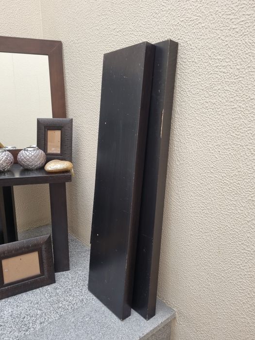 Mesa de apoio em vangue