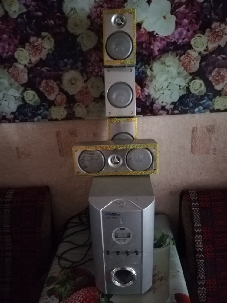 Продам музыкальный центр