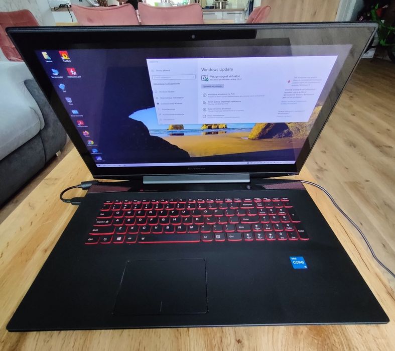 Laptop Lenovo Y70-70 17