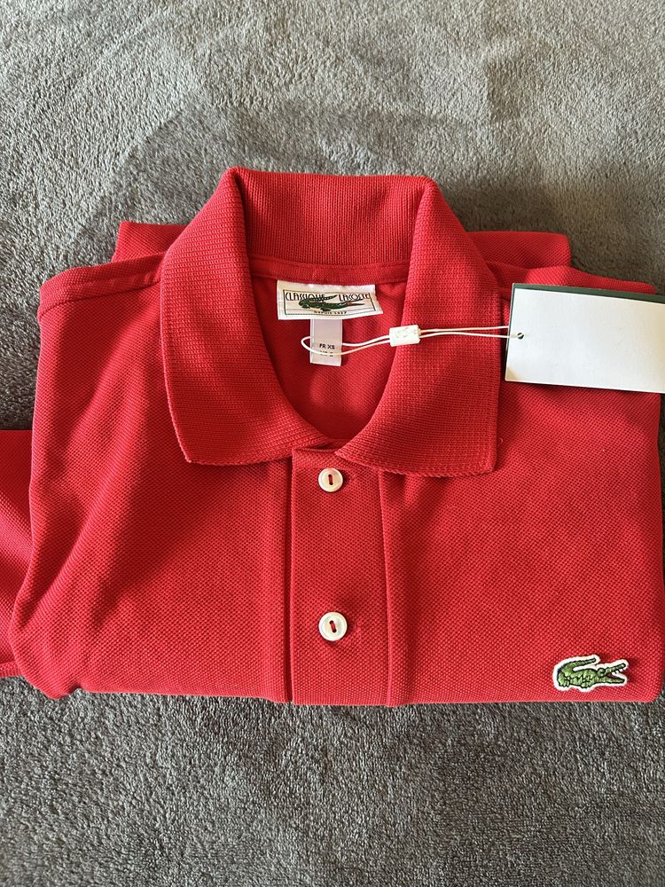 Червоне Поло Lacoste