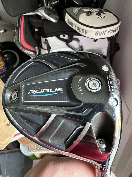 Callaway rogue sub zero 9.º