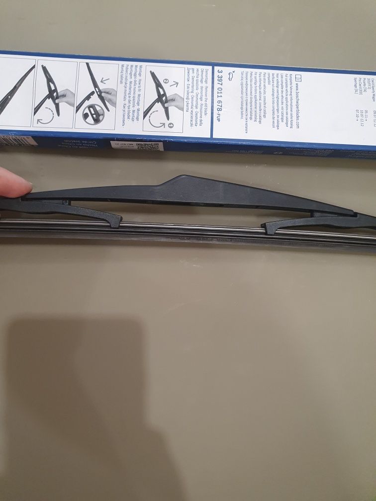 Задній склоочисник Bosch Rear H312