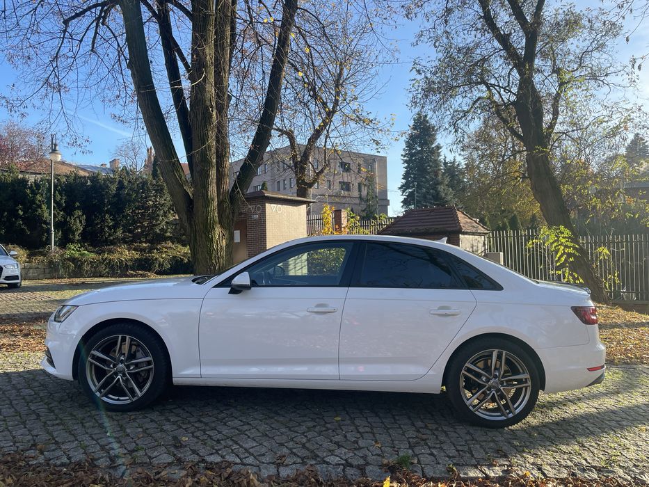 Audi A4 2.0 Tfsi limousine model B9 piękny stan zadbane
