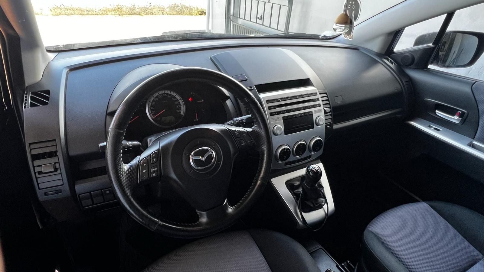 Mazda 5 de 7 lugares