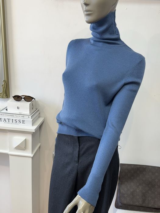 Гольф Uniqlo р. Л