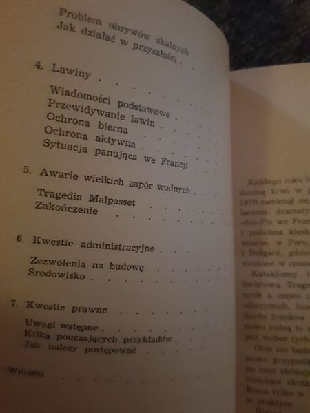 M.Roubault Czy możemy przewidzieć kataklizmy PWN 1976