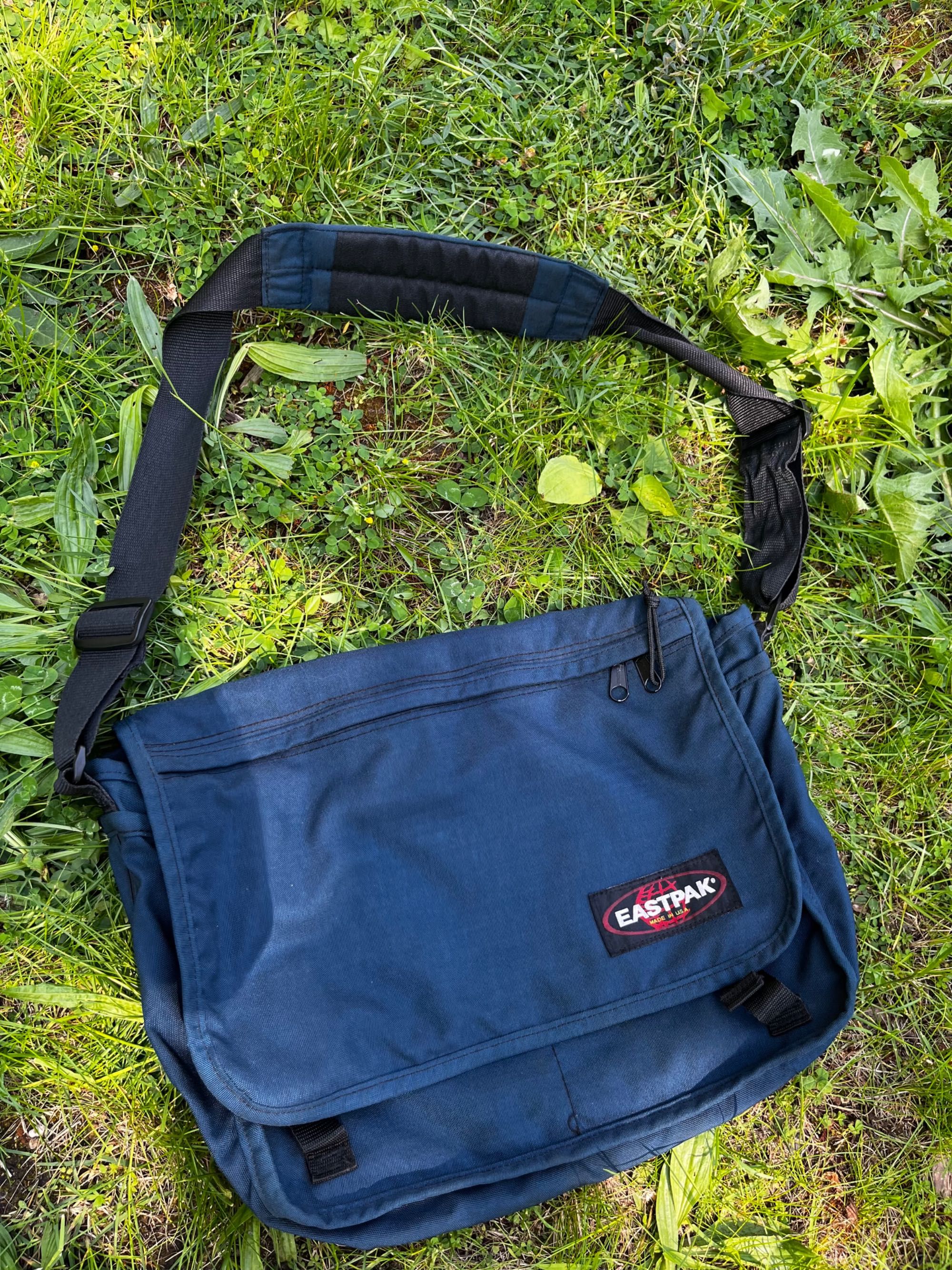 eastpack blue bag