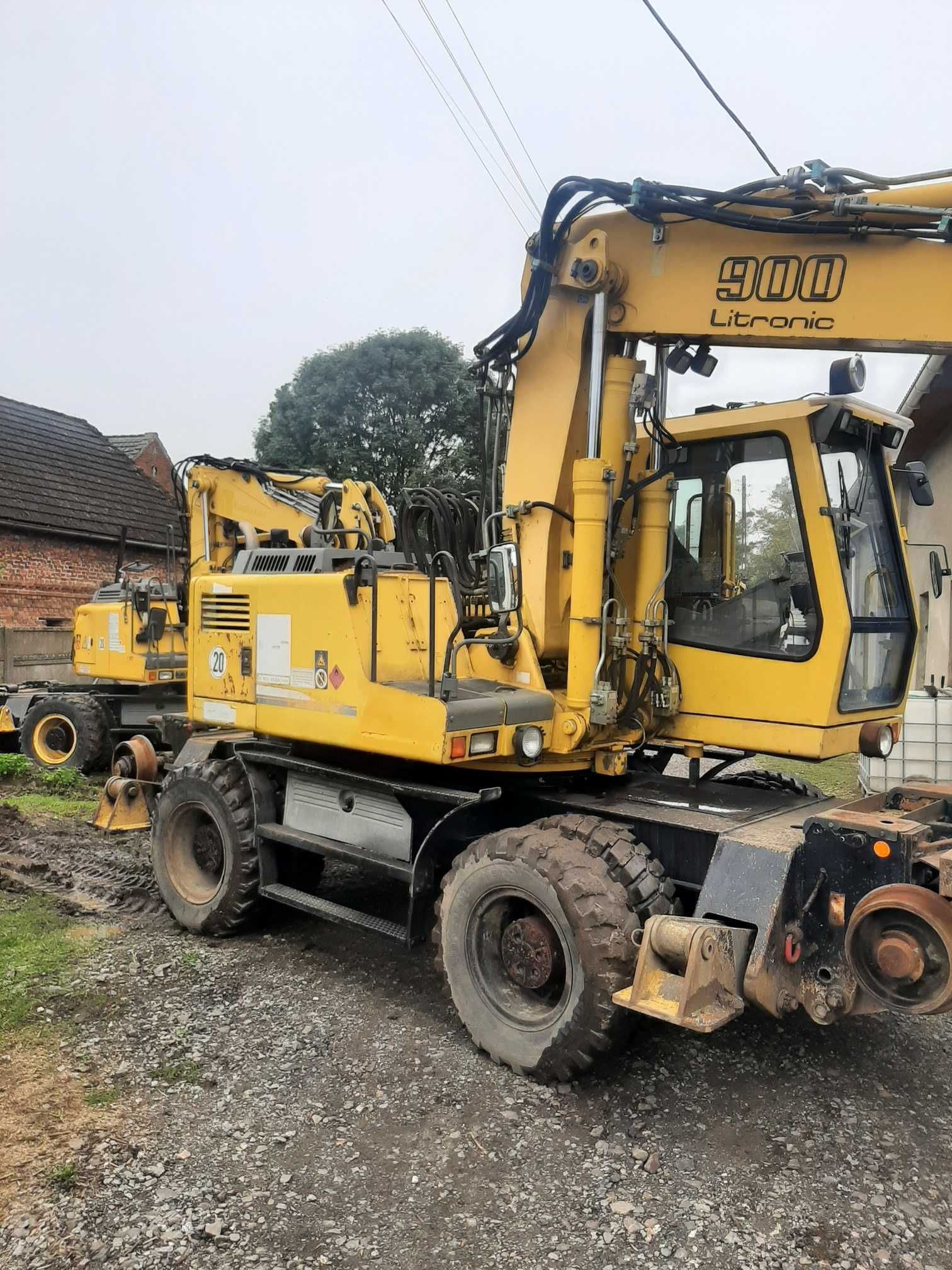 koparka dwudrogowa Liebherr A 900C ZW