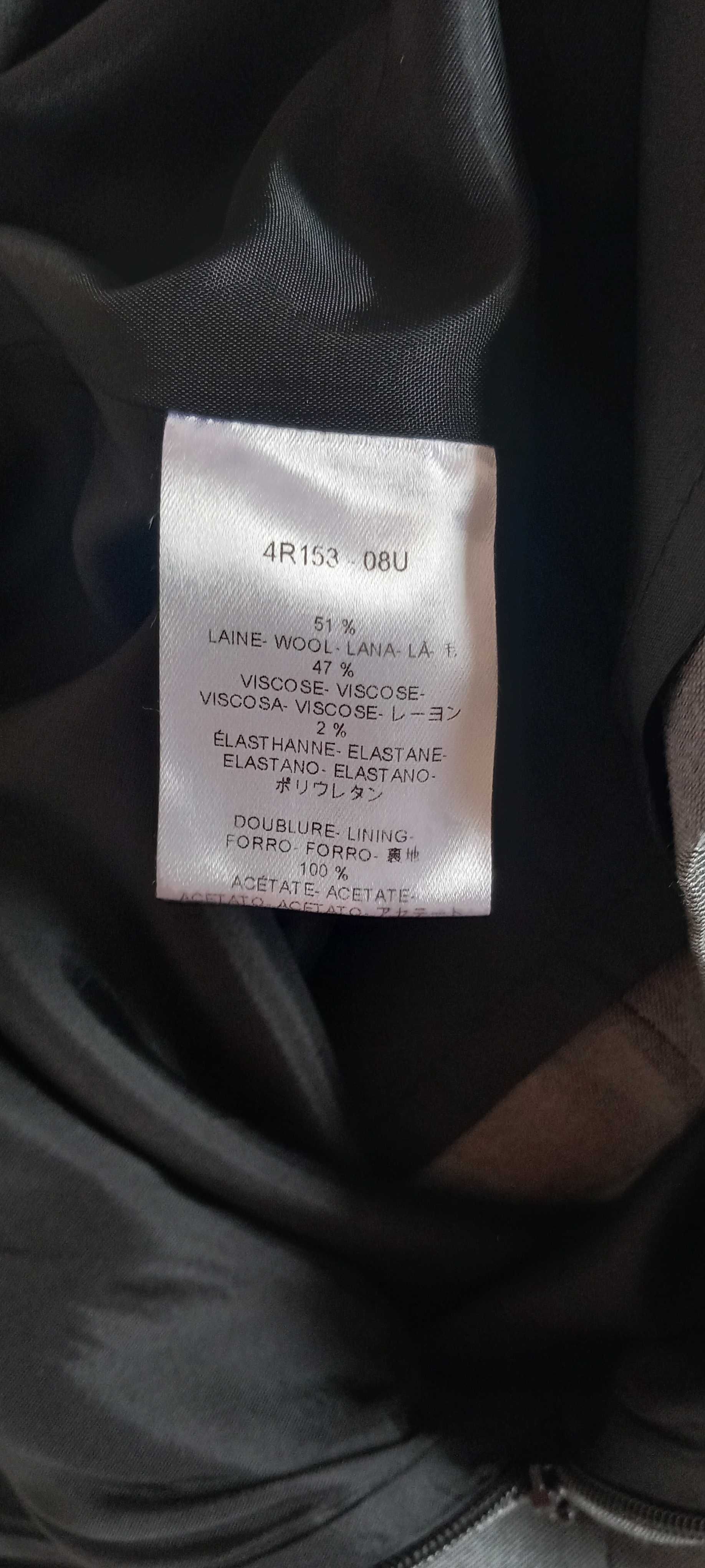 Saia com pregas e fivelas de meia estação Caroll 40 como nova