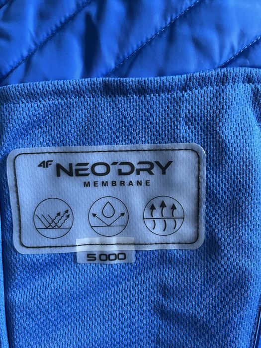 4F Jak Nowa granatowa kurtka membrana r.146cm