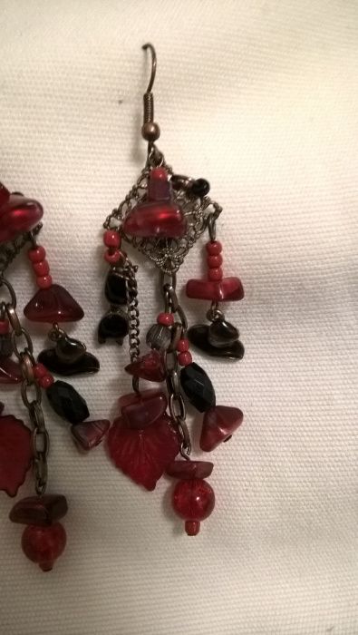 Brincos compridos vermelho (portes Incluídos)