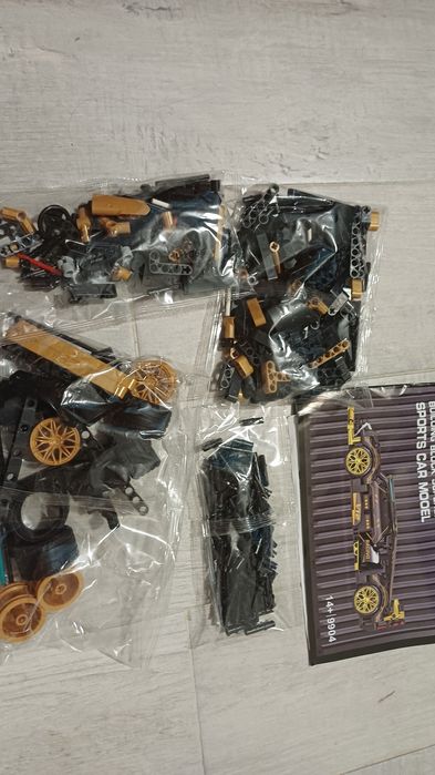 Конструктор машинка лего 1690 дет