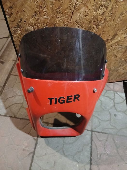 Обтекатель -обтічник мото TiGer-відмінний стан