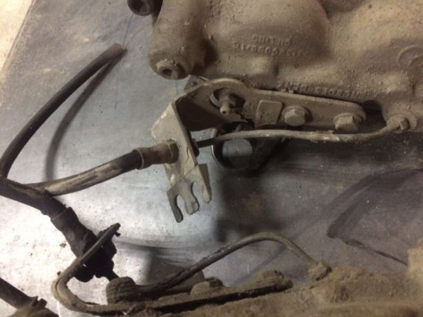 Суппорт передний Mercedes REX,Vario 609,611,709,711,809,811,814,817
