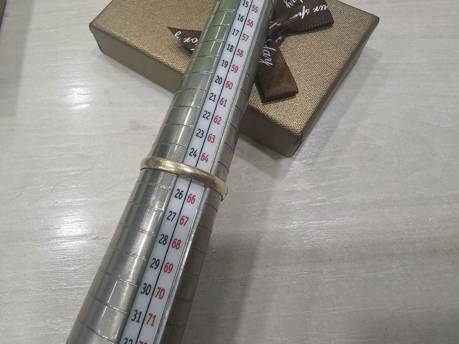 Złoty sygnet męski BEZ OCZEK ROZMIAR 25 PR 585