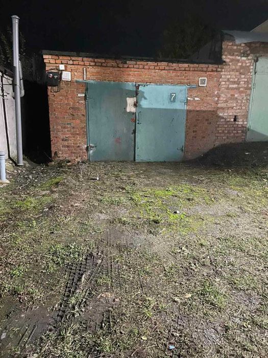 Гараж цегляний 20 м.кв.