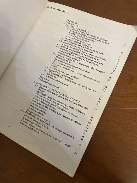 Livro Química - Fundamentos d estrutura e propriedades da matéria