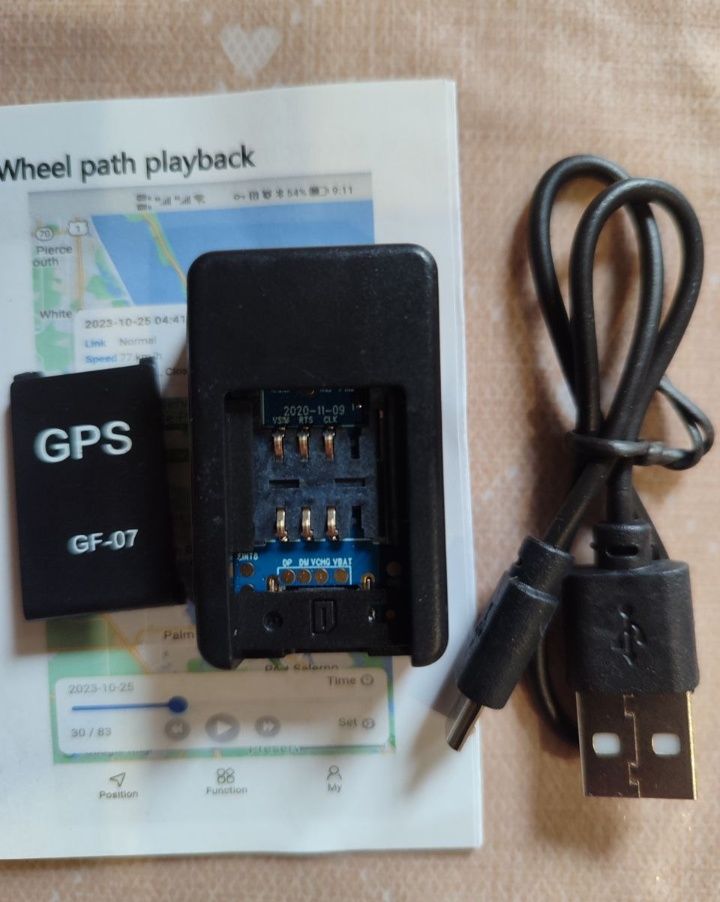 GPS трекер GF-07