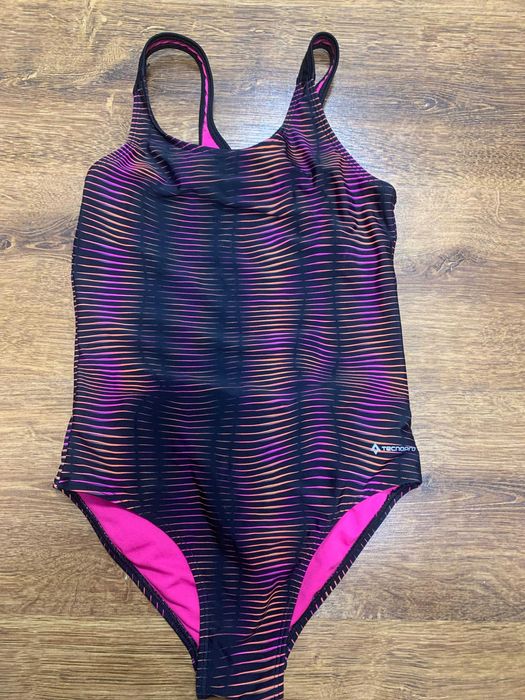 Technopro жіночий купальник для тренувань.