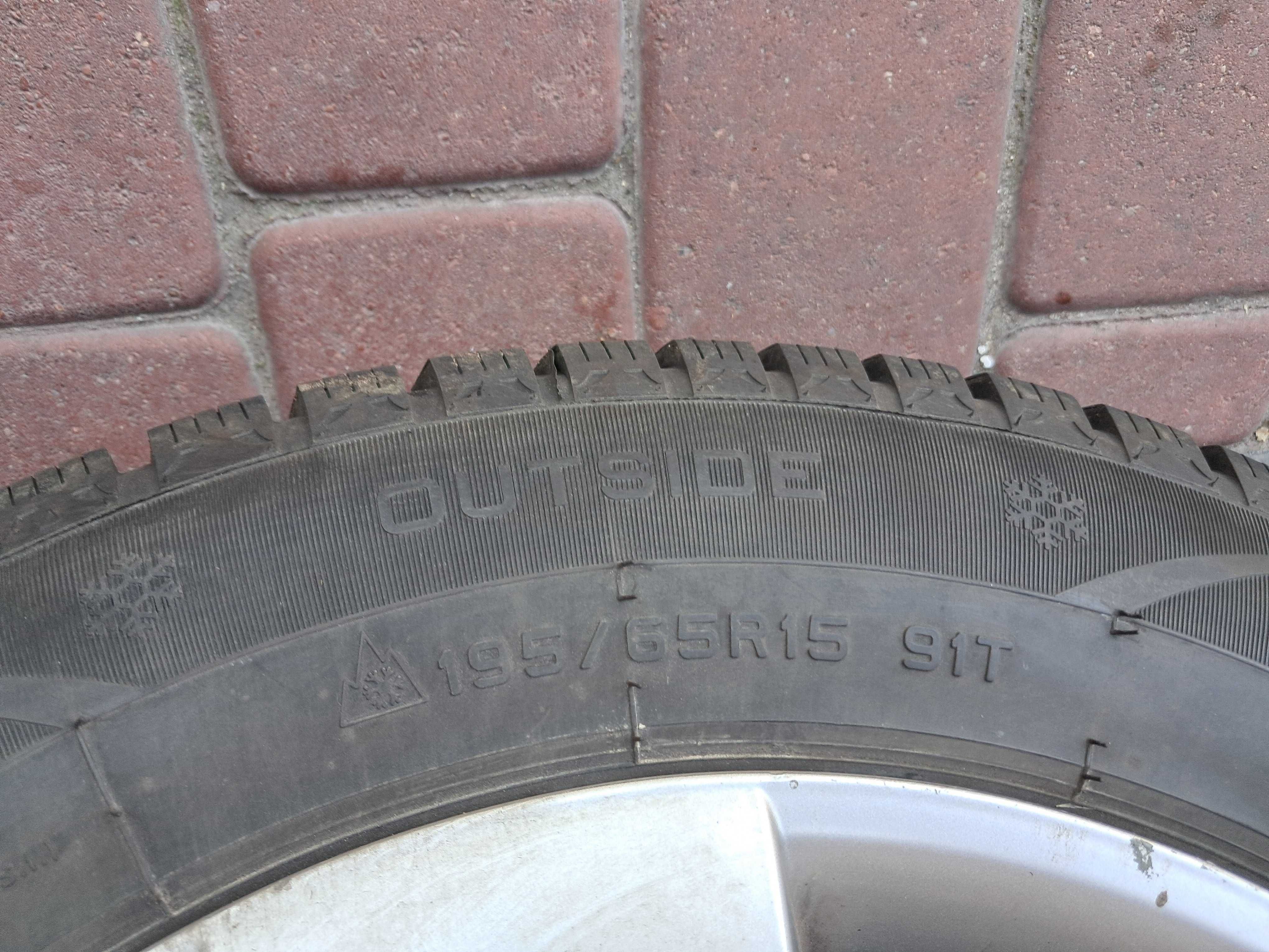 Komplet kół zimowych 195/65R15