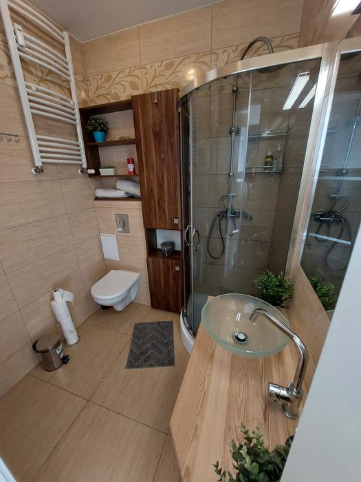 Klimatyzowany Apartament na doby 220zl