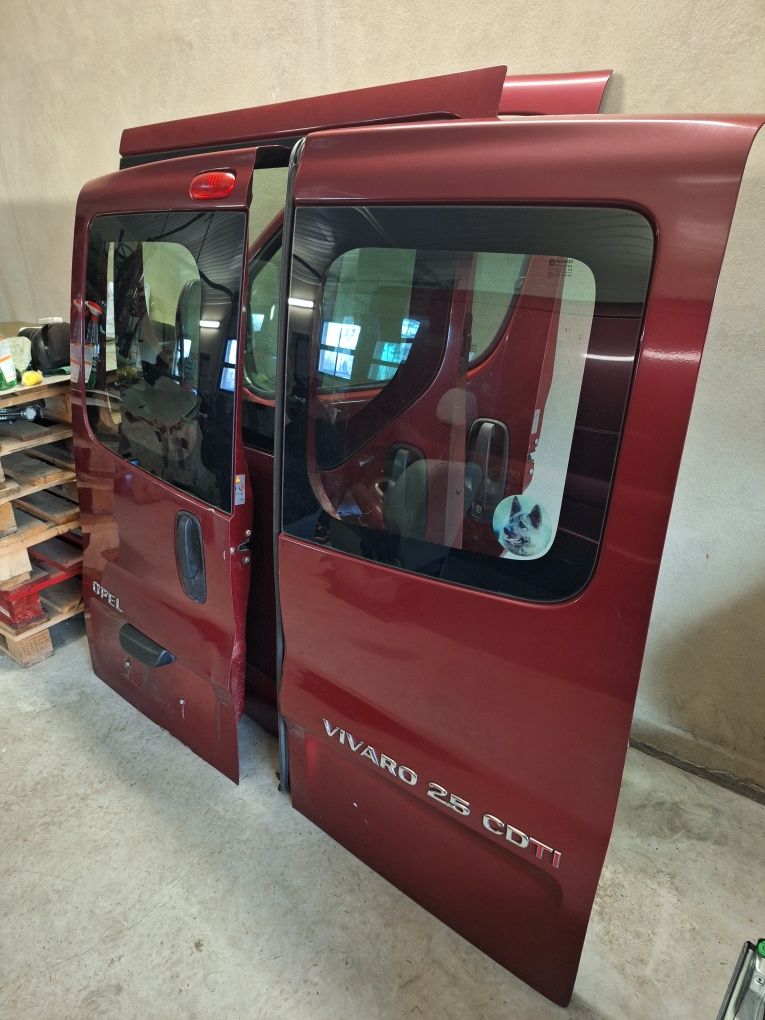 Drzwi tylne skrzydełka Vivaro Trafic Primastar 02-14r