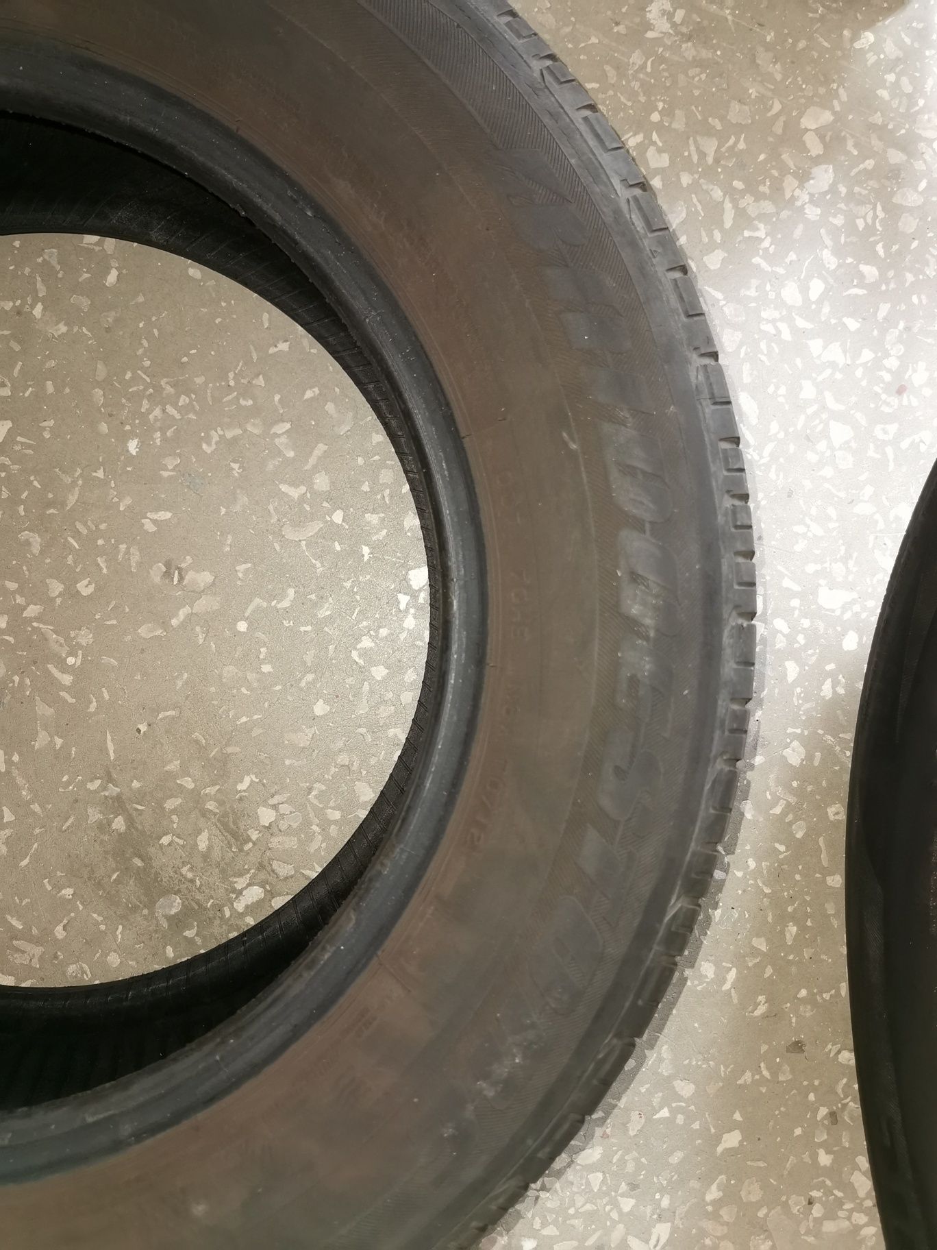 Резина BRIDGESTONE, літо.