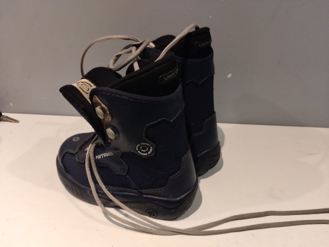 Buty snowboardowe dla dziecka 33