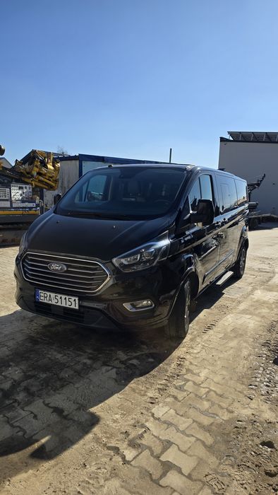 Transit Turneo Custom