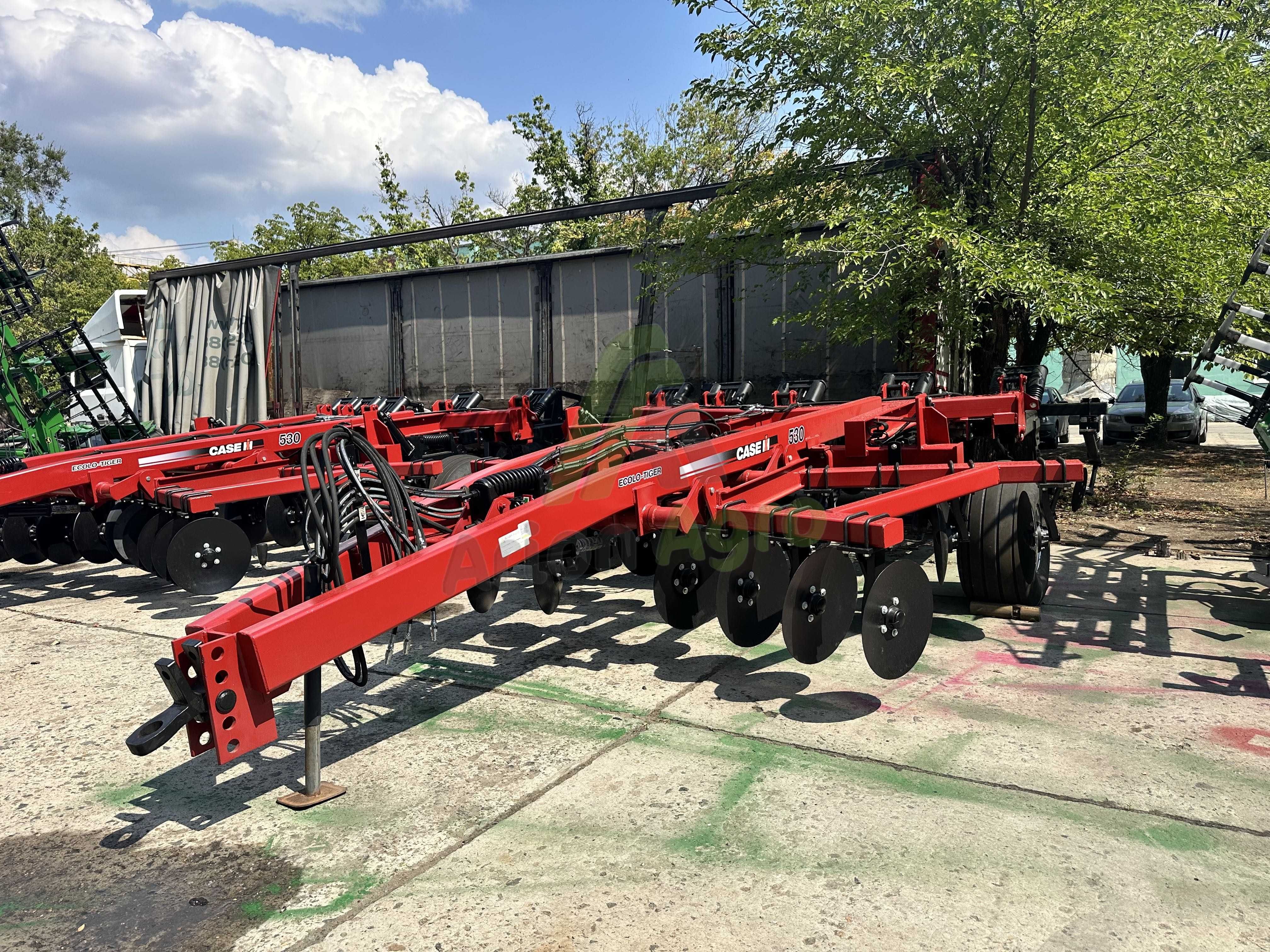 Глубокорыхлитель Case IH еколотайгер  530 Кейс шириною 3,8 метра
