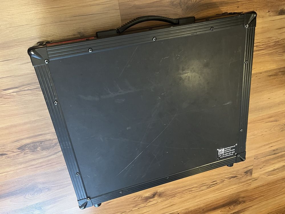 Line6 Helix LT + Case