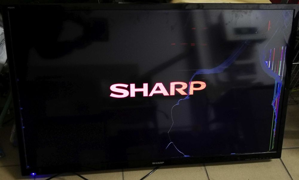 telewizor Sharp Aquos 40 LC40CF5142E lcd tv smart dvbt2 hdmi wifi usb