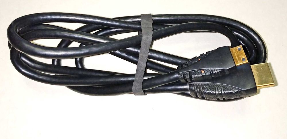 Кабель HDMI to miniHDMI, 1,5 метра, качественный, полностью рабочий.