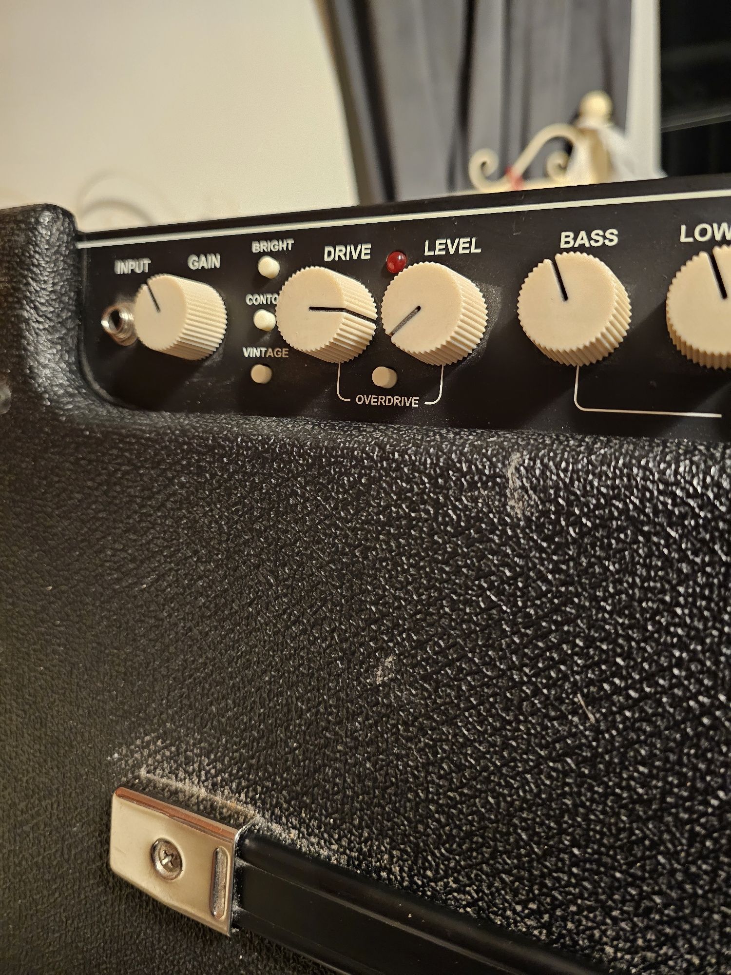 Fender Rumble 100 v3 - wzmacniacz do gitary basowej