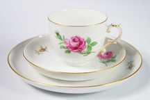 Furstenberg z różą filiżanka porcelanowa TRIO