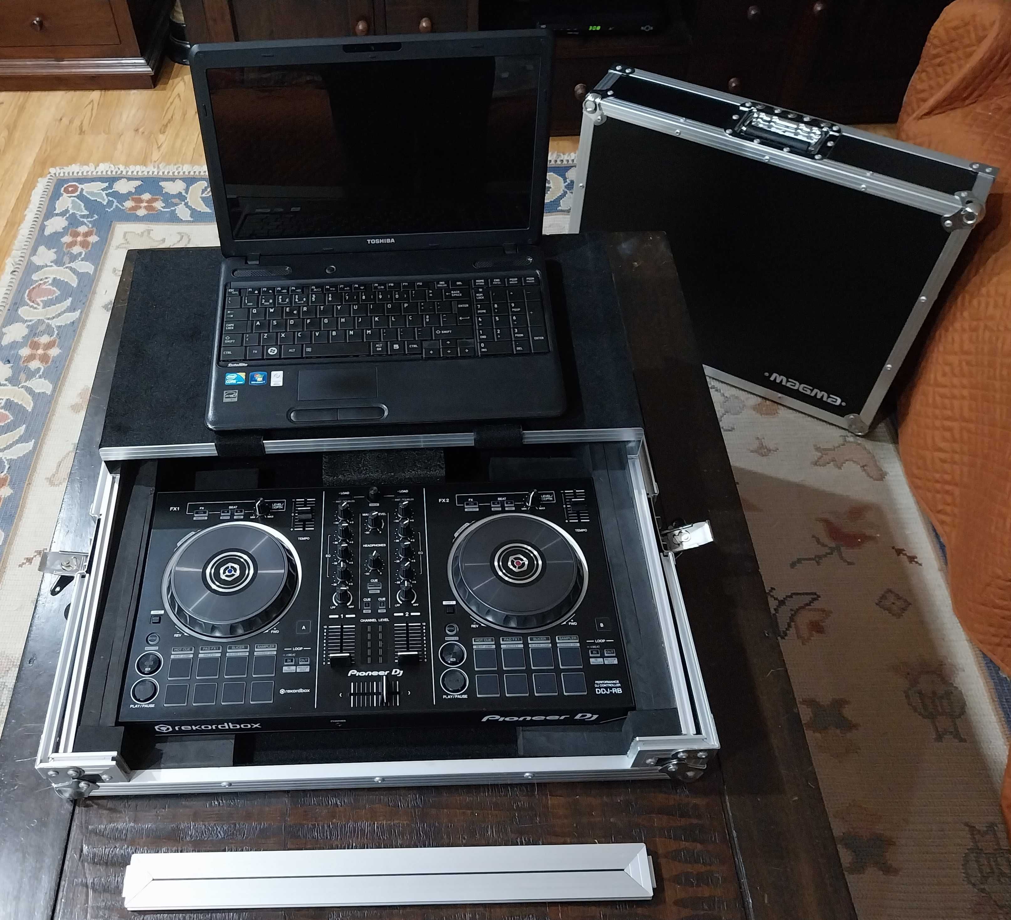 Vendo CASE MAGMA, Ddj-sb2/rb