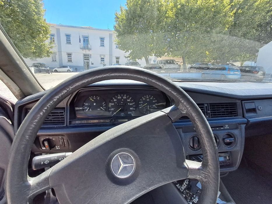 Mercedes-Benz W201 (1982-1993) 190 D 2.5