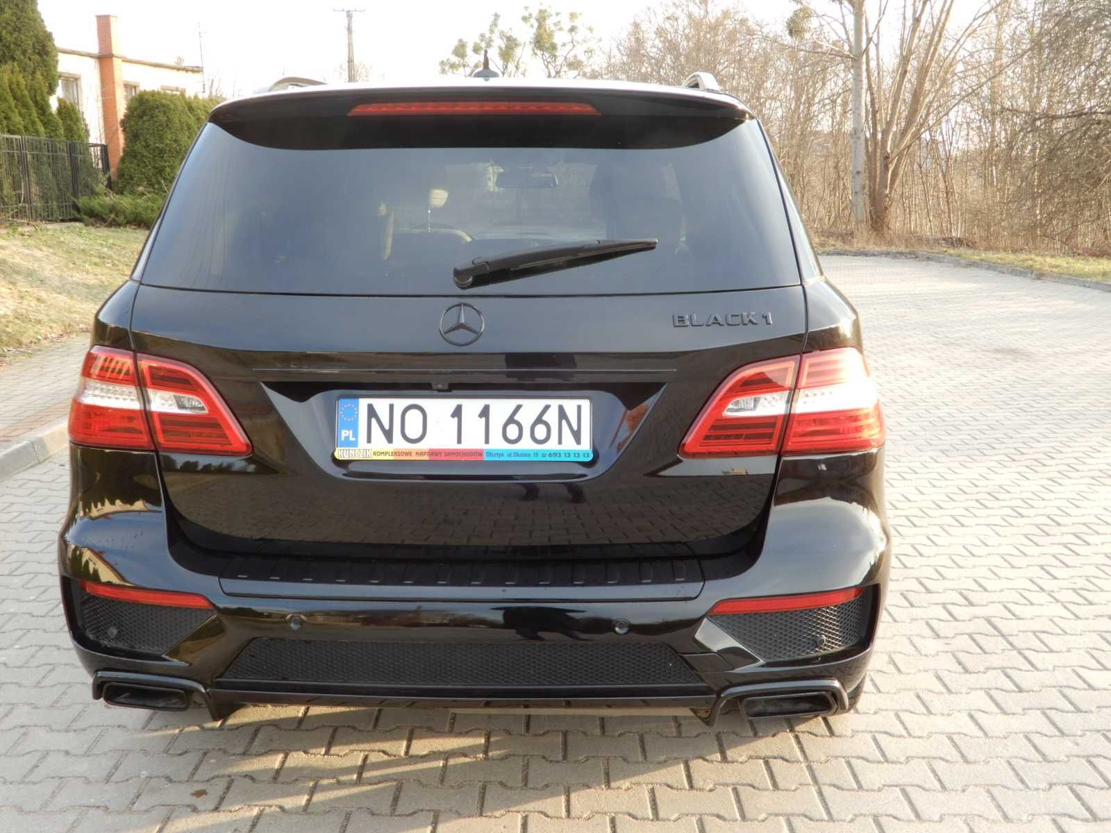 Mercedes ML166 350 CDI Harman panorama skóry porcelanowe AMG