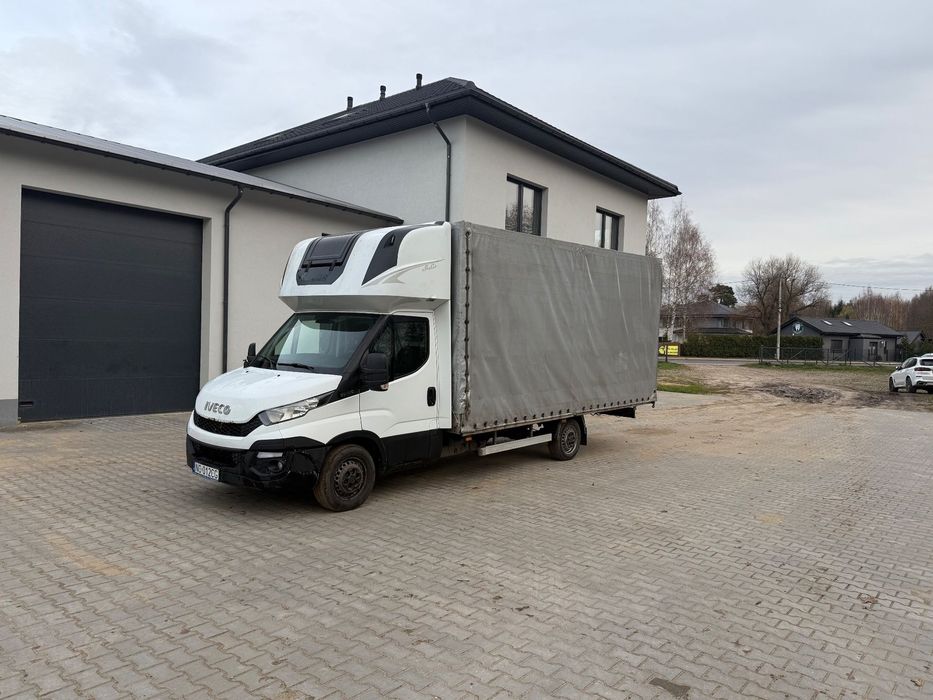 Iveco Daily 10 palet PREMIUM  Iveco daily premium 3,0 plandeka firanka 10 palet big