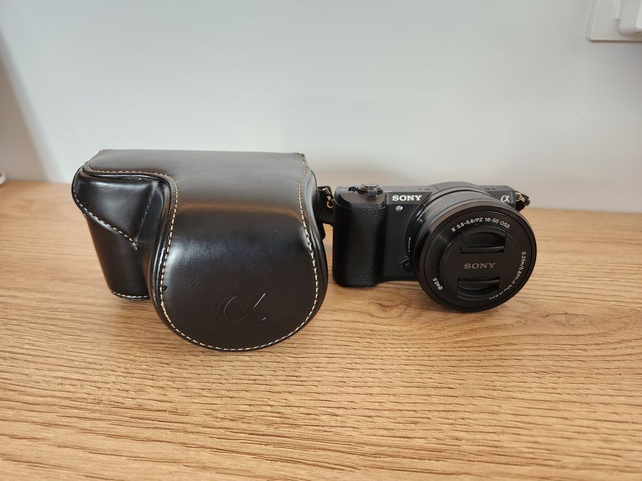 Aparat Sony a5100