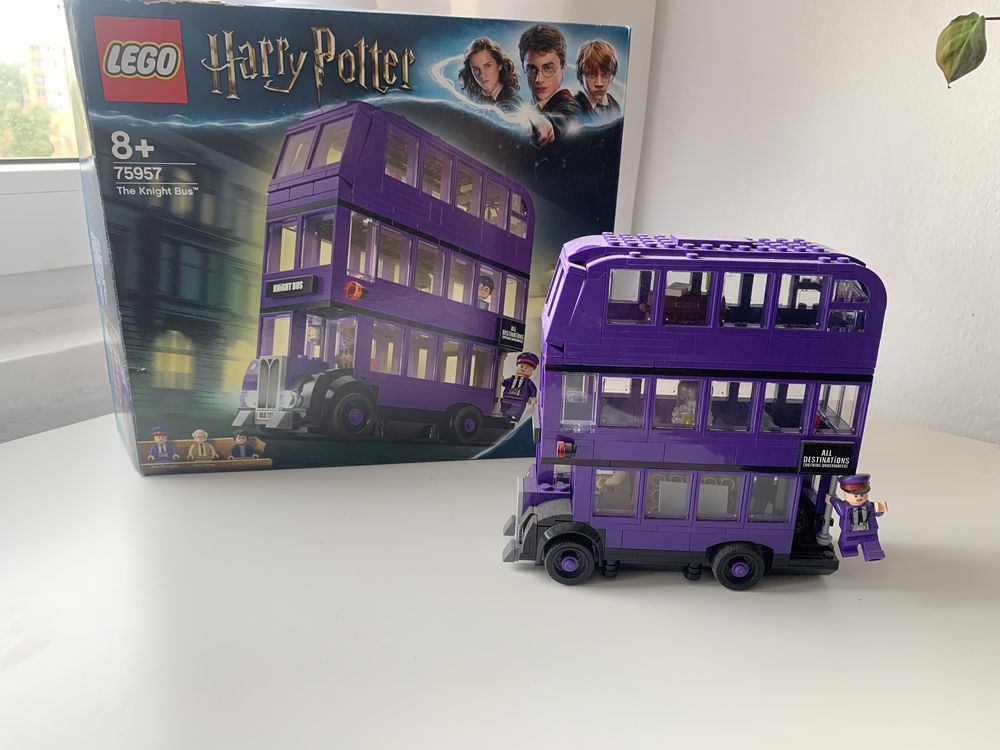 Sprzedam lego Harry Potter błędny rycerz 75957