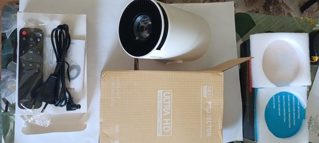 Projektor LED Full HD 4K Android 11 WiFi Netflix Disney+ Nowy.