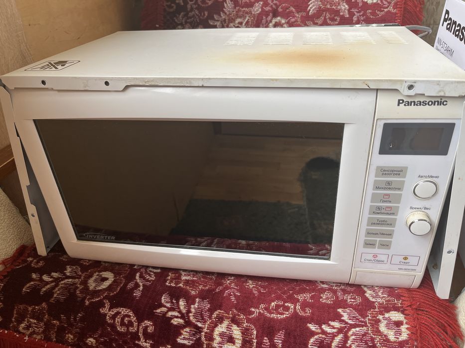 Мікрохвильва піч Panasonic на запчасті