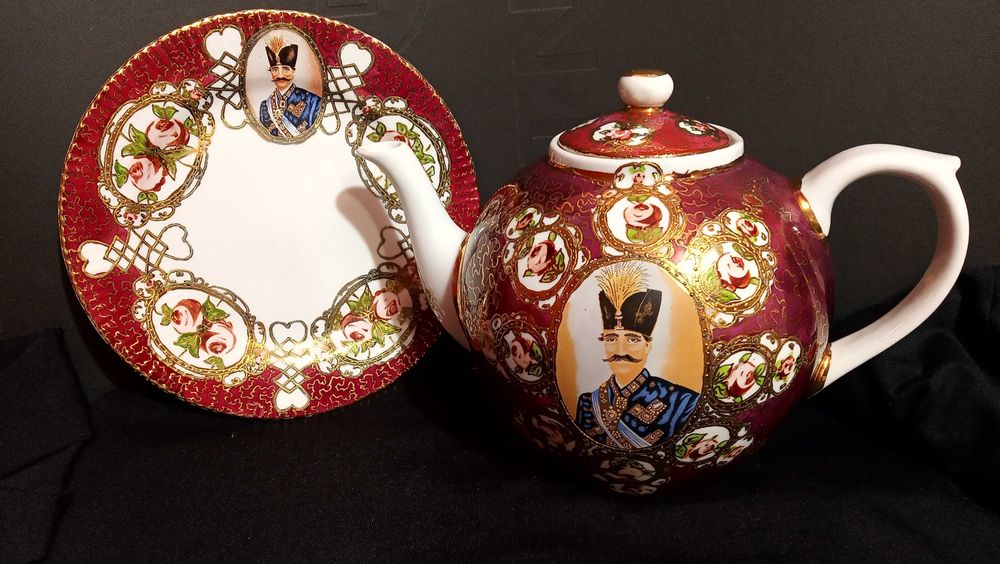 Чайник та тарілка. Баварія.