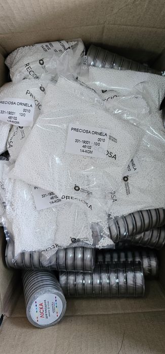 Бісер Preciosa від прямого постачальника з Чехії