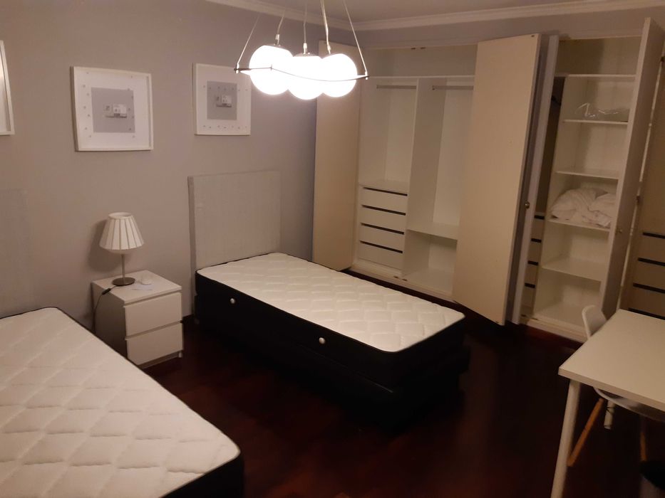 Quarto Casal-Duplo - ALVERCA