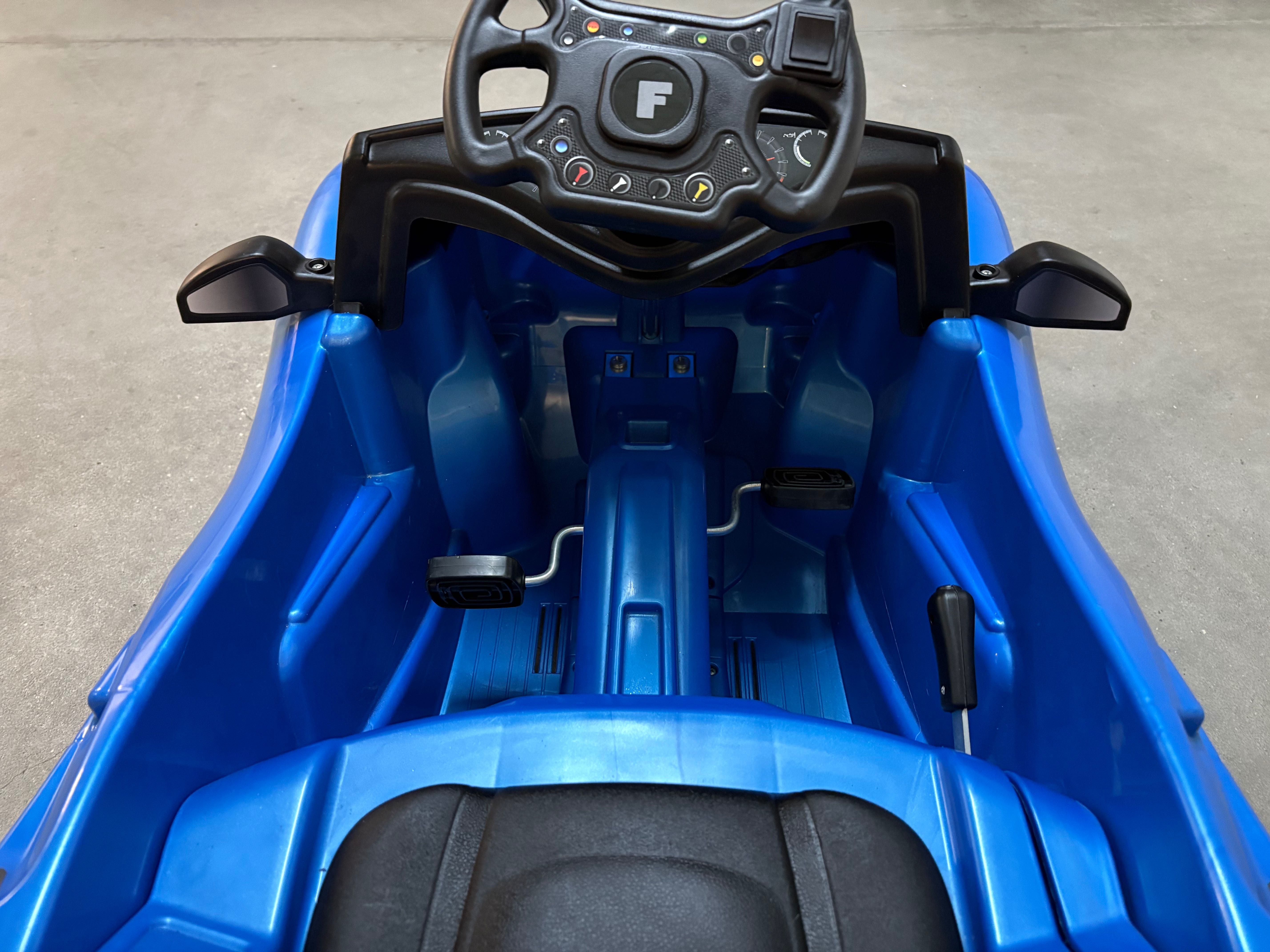 Carro elétrico infantil