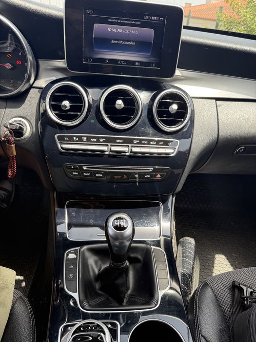 Mercedes C200 station *SO ESTE MES*