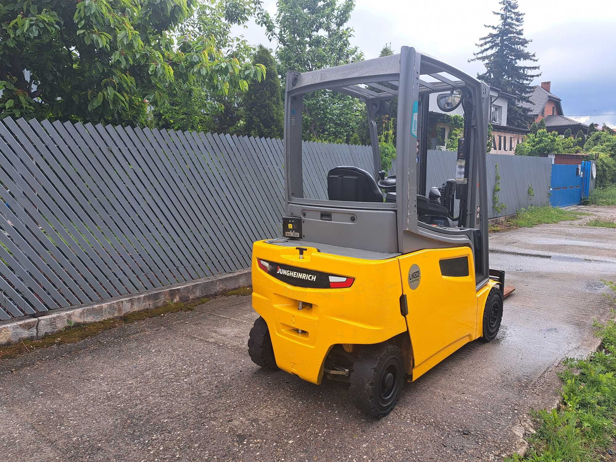 Wózek widłowy Jungheinrich EFG316  Bateria LI-ion.  8100mth.
